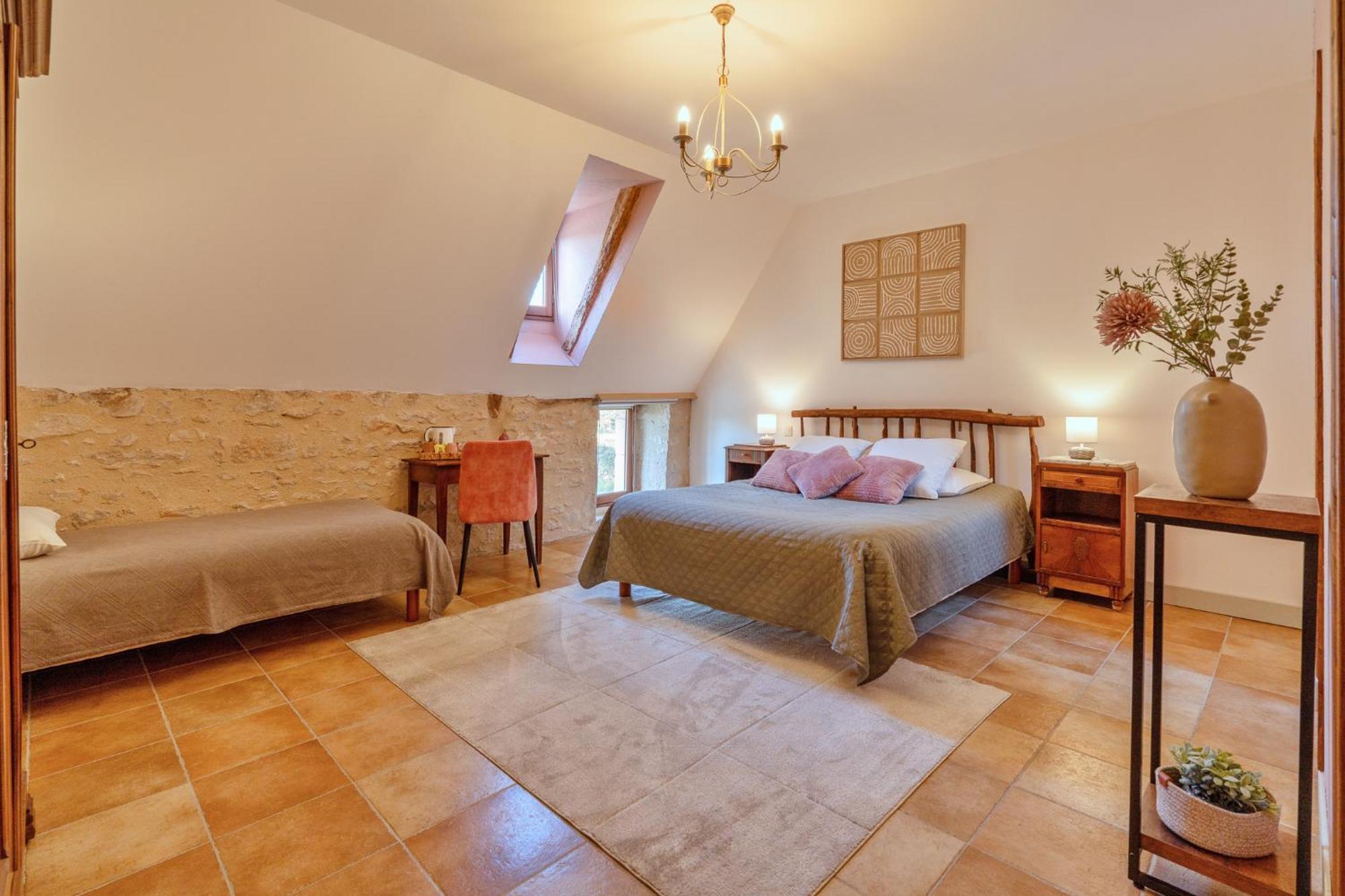 Chambres Et Jardin De Pierres Espédaillac Εξωτερικό φωτογραφία