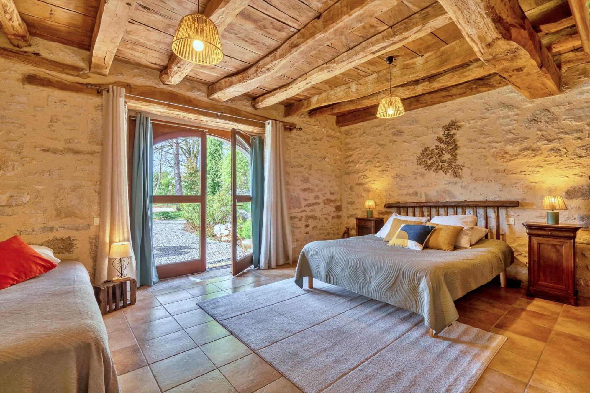 Chambres Et Jardin De Pierres Espédaillac Εξωτερικό φωτογραφία
