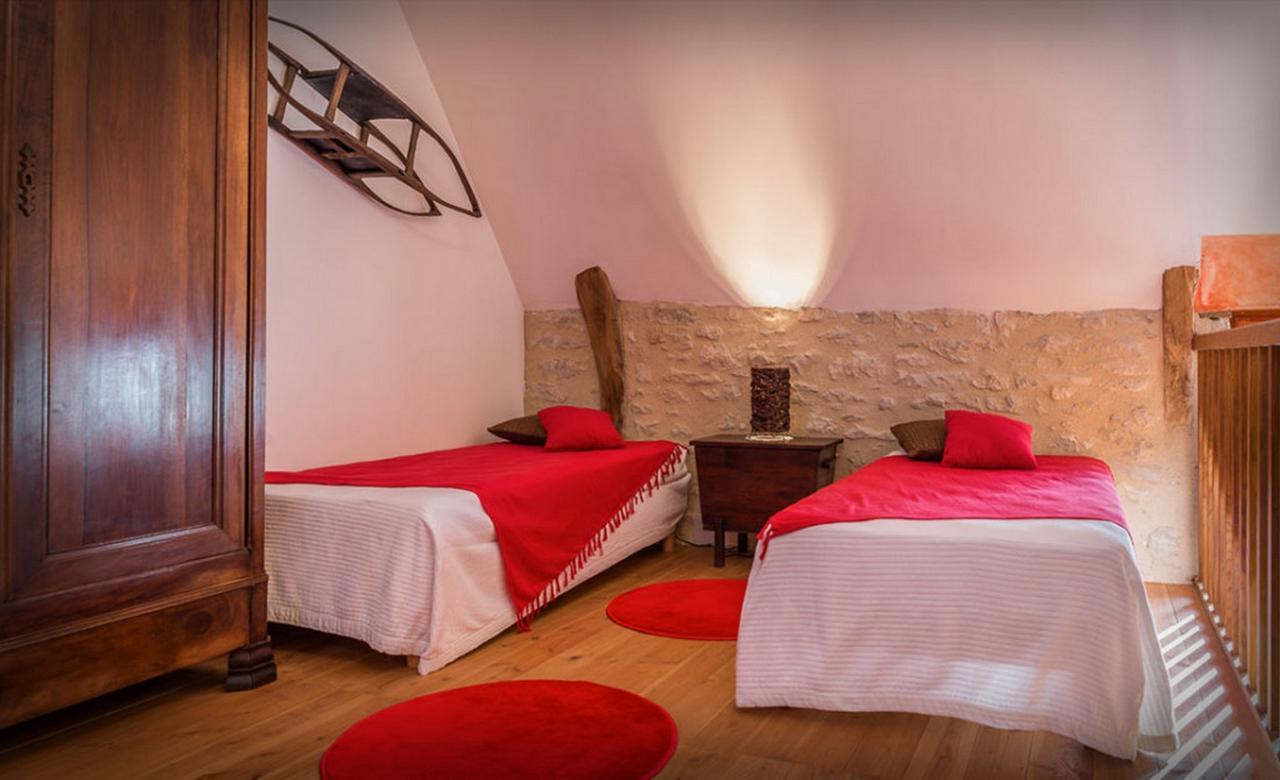 Chambres Et Jardin De Pierres Espédaillac Εξωτερικό φωτογραφία