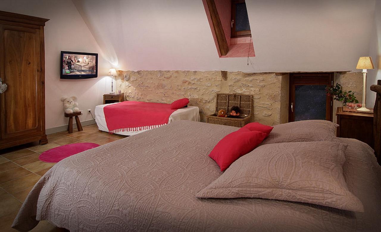Chambres Et Jardin De Pierres Espédaillac Εξωτερικό φωτογραφία